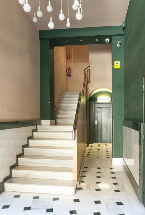 ברצלונה Plaza Catalunya City Center Apartments מראה חיצוני תמונה