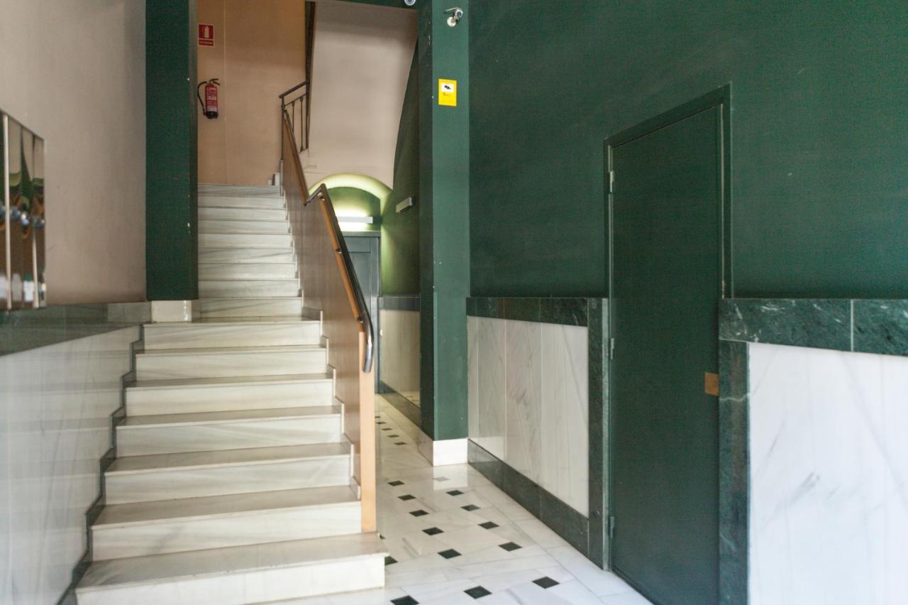 ברצלונה Plaza Catalunya City Center Apartments מראה חיצוני תמונה