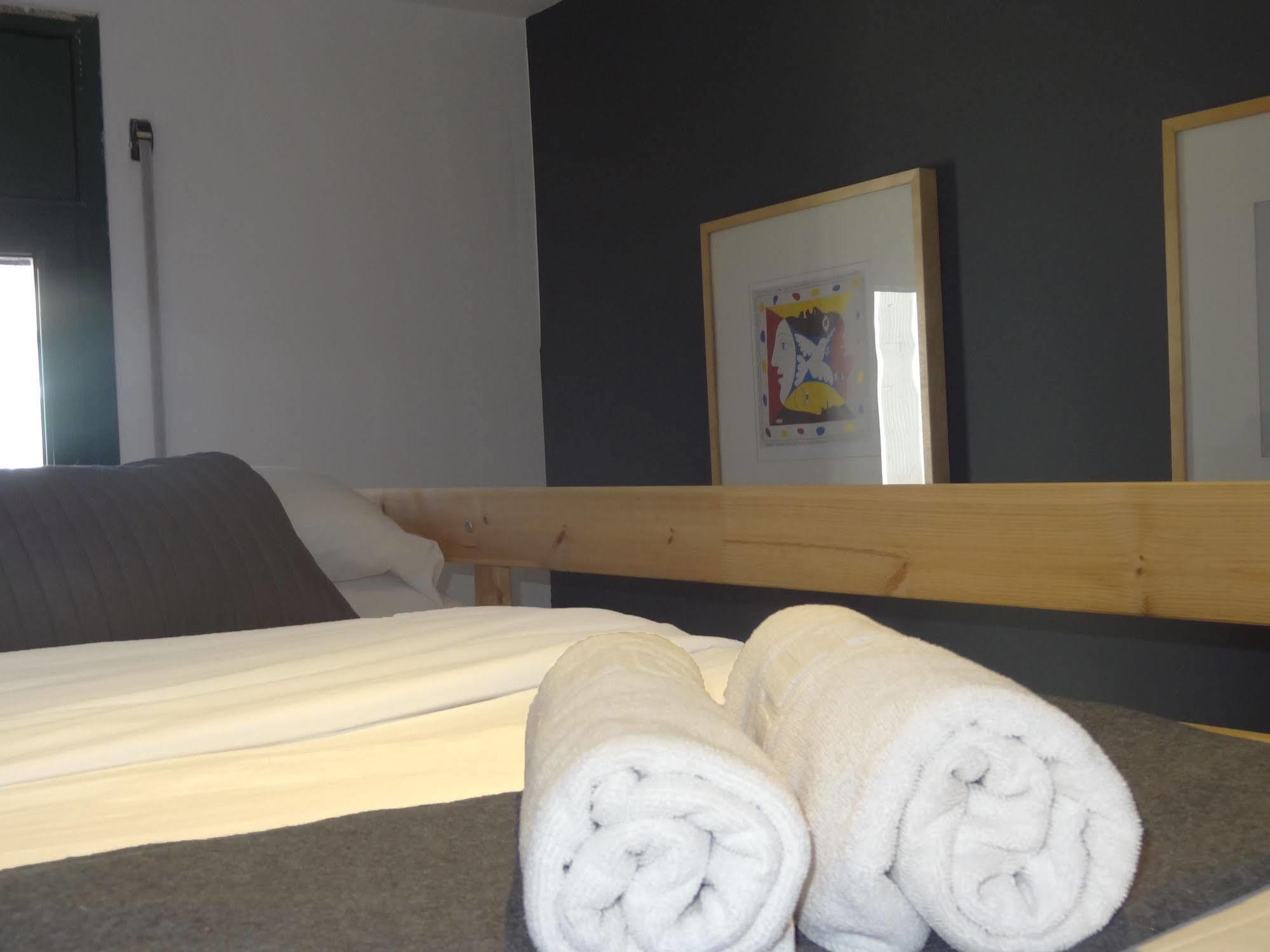 ברצלונה Plaza Catalunya City Center Apartments מראה חיצוני תמונה