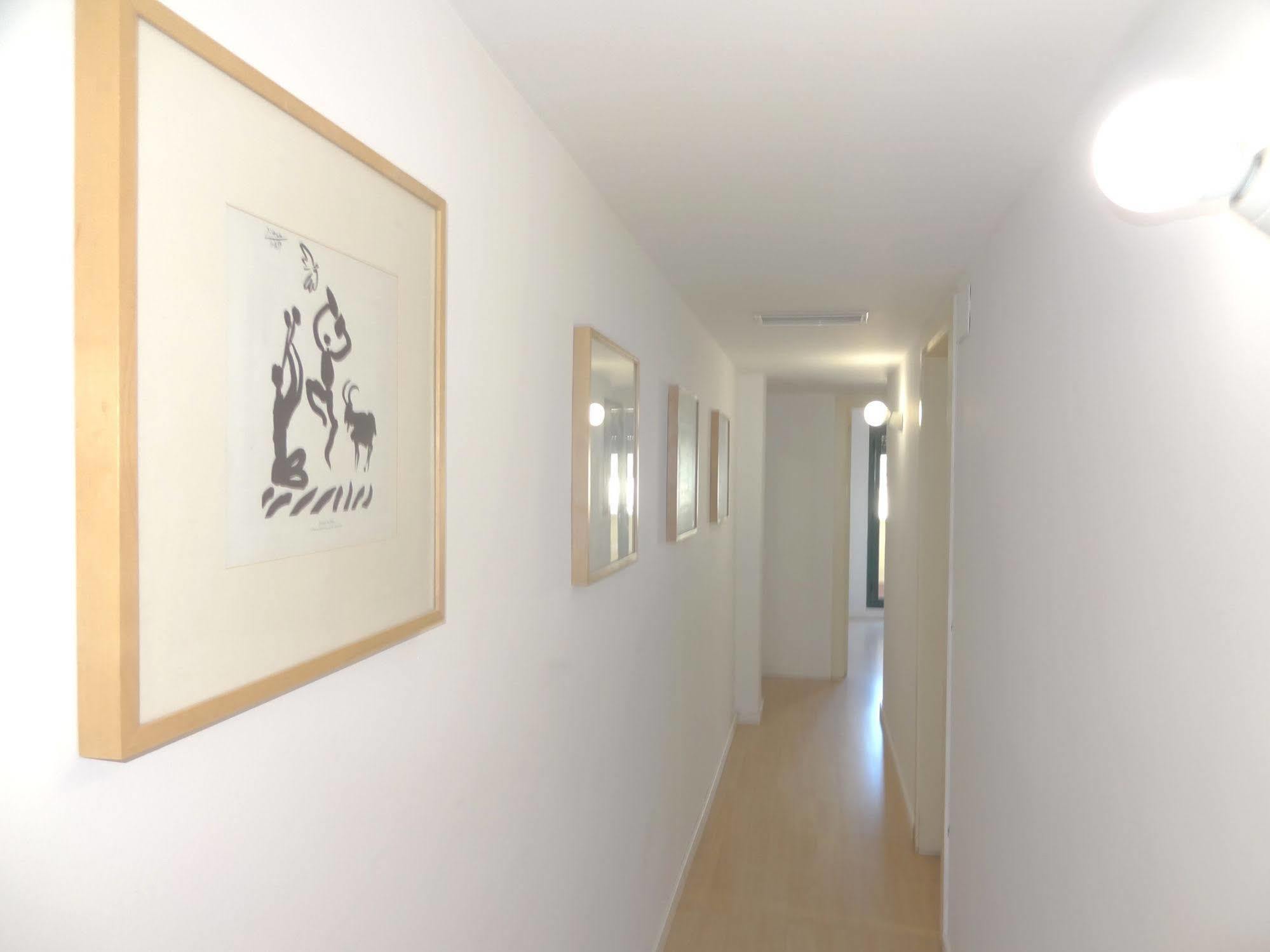 ברצלונה Plaza Catalunya City Center Apartments מראה חיצוני תמונה